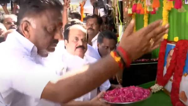  ஸ்வீட்கள்