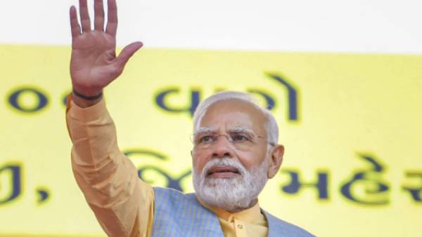 ராஜ்கோட்டில் பிரதமர் ராஜ்கோட்டில் பிரதமர்