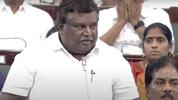 அமைச்சர் சிவசங்கர் 