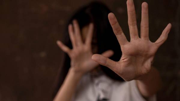 4 வயது சிறுமி 