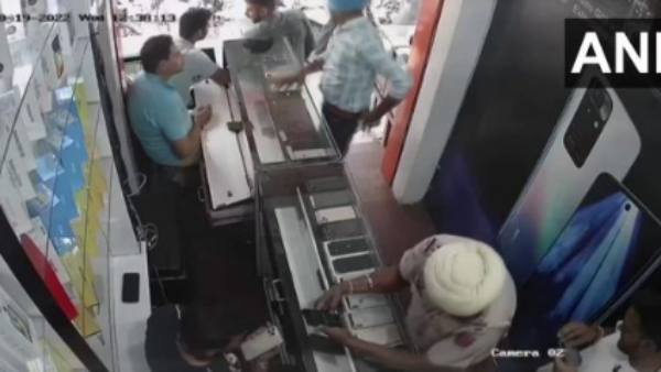 சப் இன்ஸ்பெக்டர் 