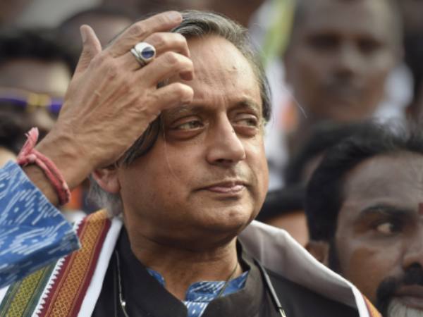 முறைகேடு புகார் 