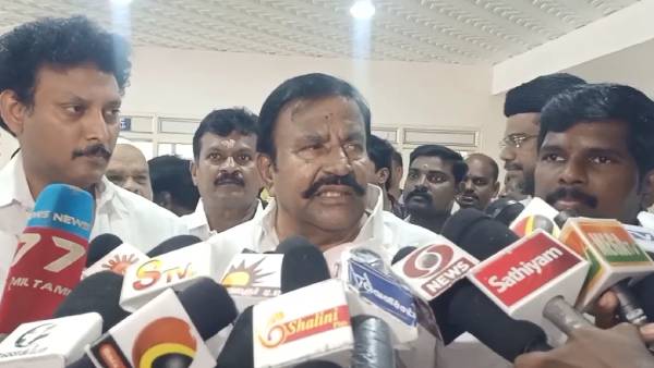  அமைச்சர் நேரு