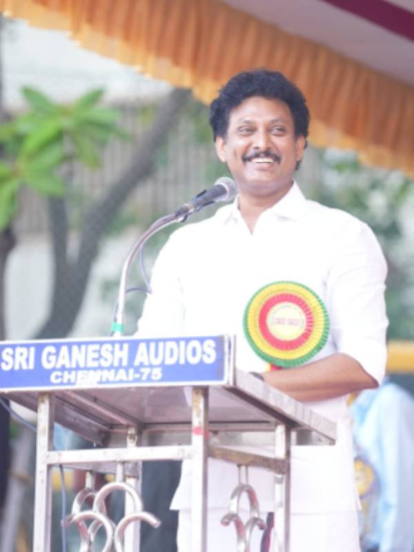 ஆன்லைன் விளையாட்டுகள் 