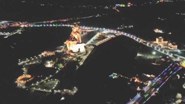  உலகிலேயே உயரமான சிவன் சிலை.. 