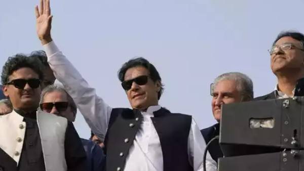  அமைதியா இருக்கிறேன்