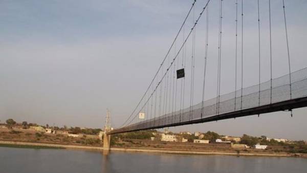 பாலம் திறக்கப்பட்ட தேதி