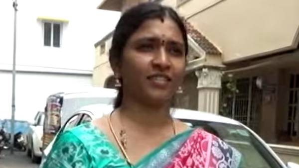 சசி ரேகா 