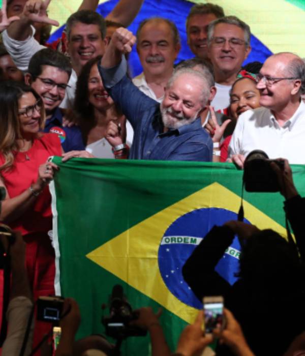 ஊழல் புகாரில் சிறை சென்றவர்.. 