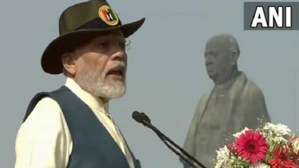 ஒன்றுபட்டு நிற்க வேண்டும் ஒன்றுபட்டு நிற்க வேண்டும்