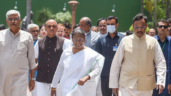 மல்லிகார்ஜூன கார்கே விலகல் மல்லிகார்ஜூன கார்கே விலகல்