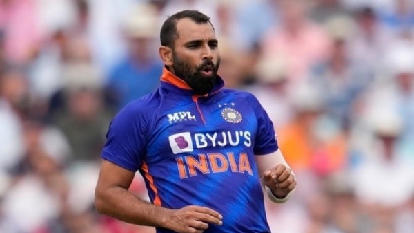 ஷமி, சிராஜூக்கு அட்வைஸ் ஷமி, சிராஜூக்கு அட்வைஸ்