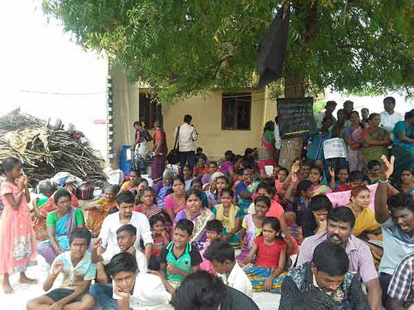 திரண்ட மக்கள்