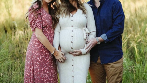 நெருங்கிய தோழி நெருங்கிய தோழி