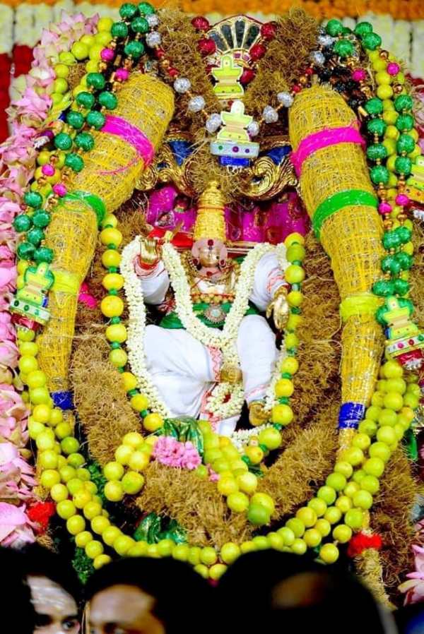 சிறப்பு அபிஷேகம் 