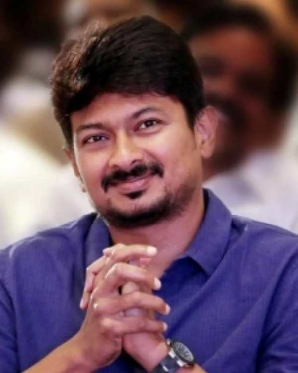 உதயநிதி சிரிப்பு 