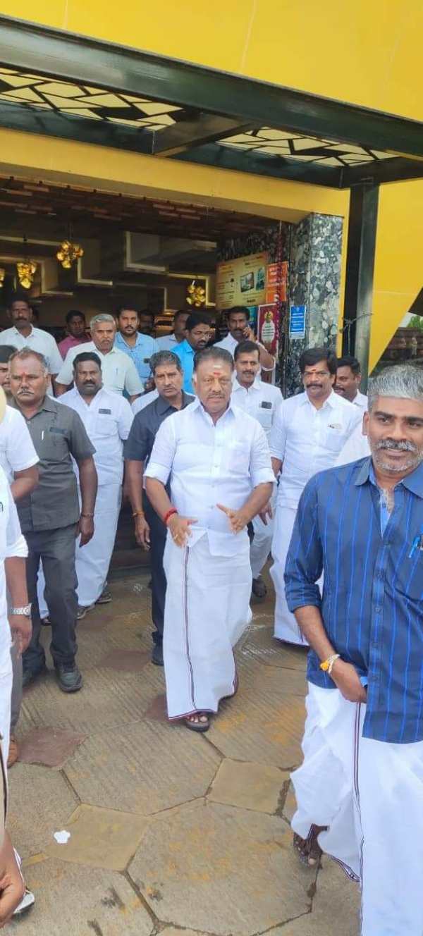 வெள்ளி கவசம் வெள்ளி கவசம்