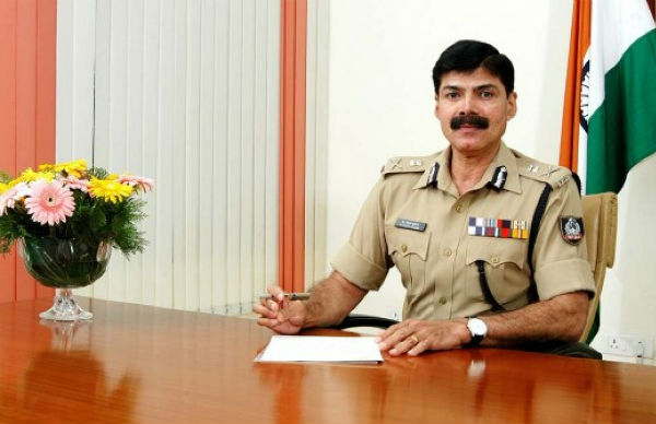 Home ministrys master mind: EX IPS Vijayakumar returns to Tamil Nadu, after resigning from post . 