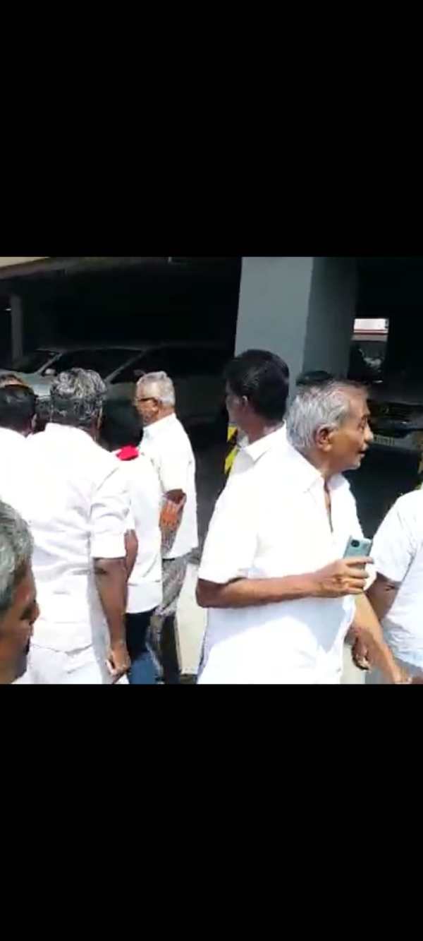 டிக்கெட் பிரச்சினை டிக்கெட் பிரச்சினை