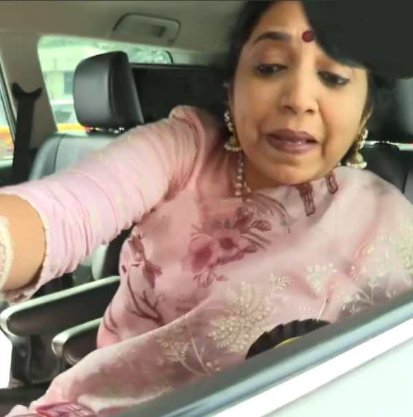 பதறிப்போன தமிழச்சி பதறிப்போன தமிழச்சி