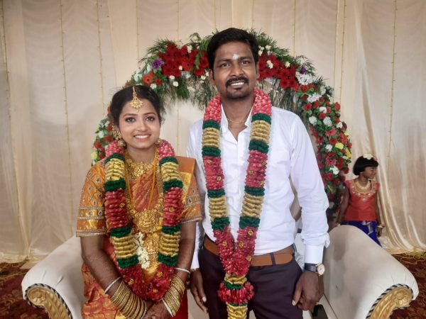  கடந்த மாதம் திருமணம்