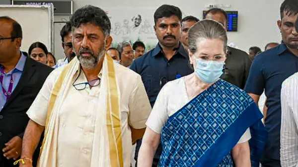 சோனியா காந்தி பங்கேற்பு 