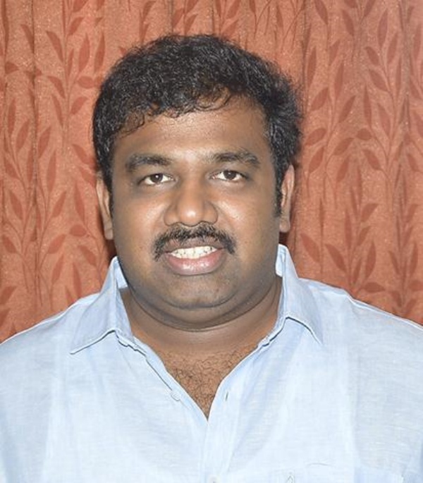 முற்றும் மோதல்