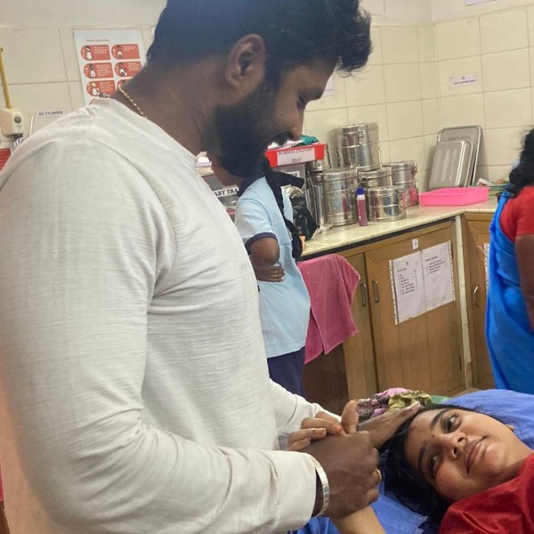 சொல்லவே இல்லையே