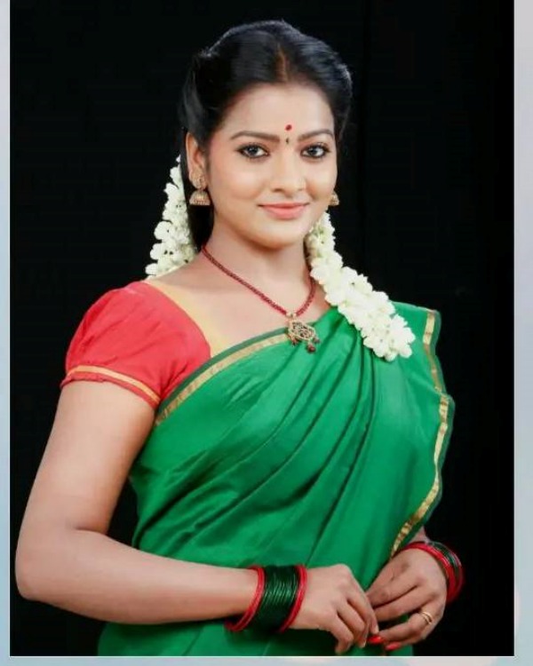 மனதில் நின்ற கதாபாத்திரம் மனதில் நின்ற கதாபாத்திரம்