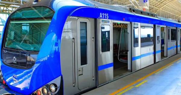 மெட்ரோ ஸ்டேஷன்கள் எங்கு? மெட்ரோ ஸ்டேஷன்கள் எங்கு?