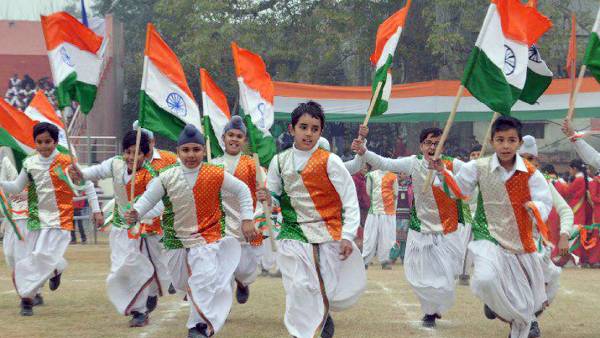 தேசிய கீதத்திற்கு நிகரான மரியாதையை 