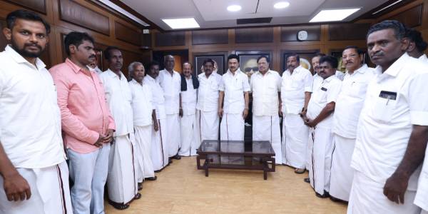 அதிருப்தியில் நிர்வாகிகள் 