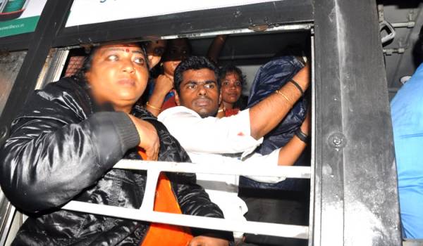 மனோ தங்கராஜ் 