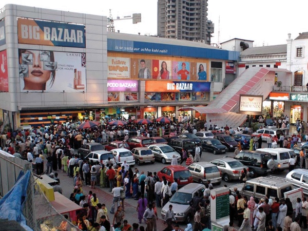 தொடர்பு எல்லைக்கு அப்பால்..