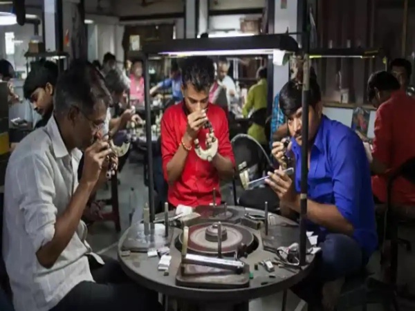 வைர தொழிலாளர் சங்கம் எதிர்ப்பு வைர தொழிலாளர் சங்கம் எதிர்ப்பு