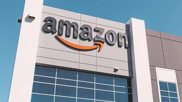  நேரில் ஆஜராகுமாறு சம்மன் 