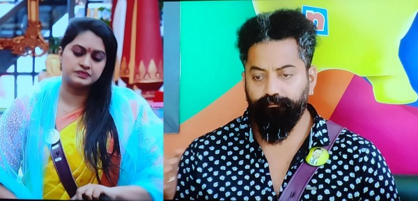 திட்டி தீர்க்கும் ரசிகர்கள்