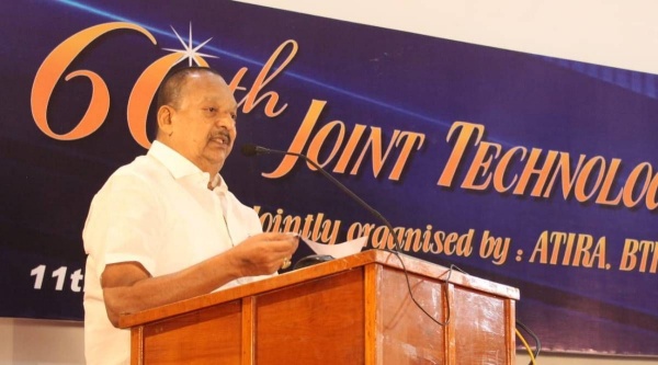 தனித்தனி ஆணையர்