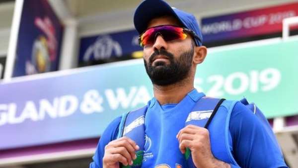 தினேஷ் கார்த்திக் 