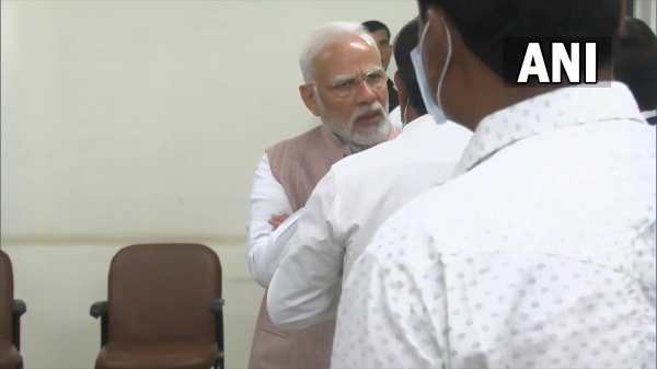  பிரதமர் மோடி விசிட் 