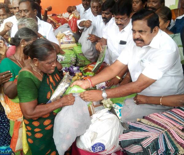 கொட்டித் தீர்த்த கனமழை 