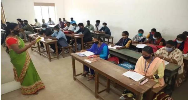  உடையால் சபலம்.. 