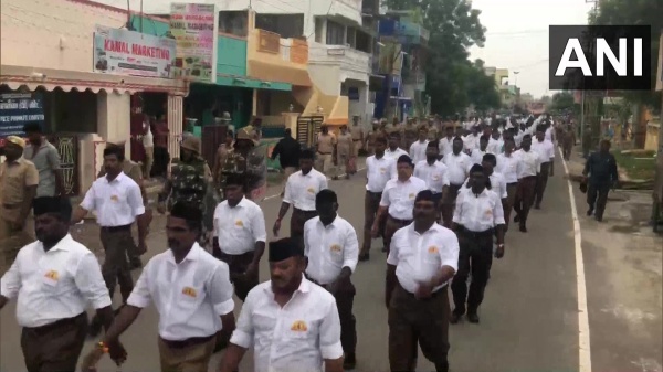 கடலூரில் ஆர்.எஸ்.எஸ். ஊர்வலம்