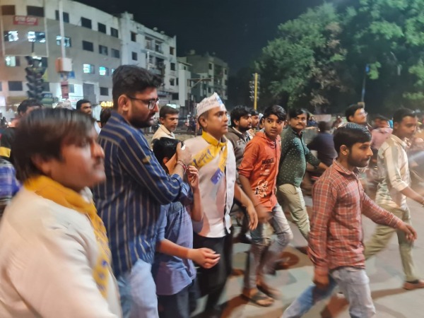 கல்லெறி சம்பவம் கல்லெறி சம்பவம்