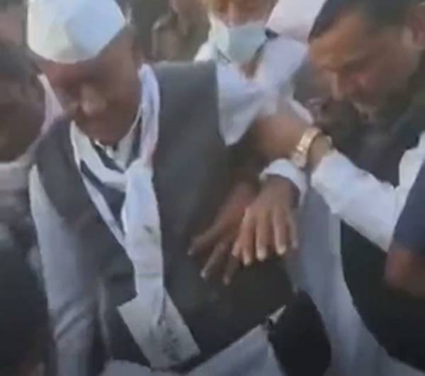  சட்டென விழுந்த திக்விஜய் சிங் 