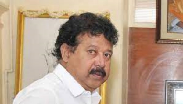 நெருக்கடி + ஷாக் 