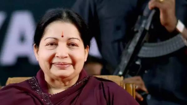 தேர்தல் வாக்குறுதி 