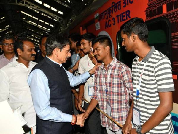  என்ன நிகழ்ச்சிகள்? 