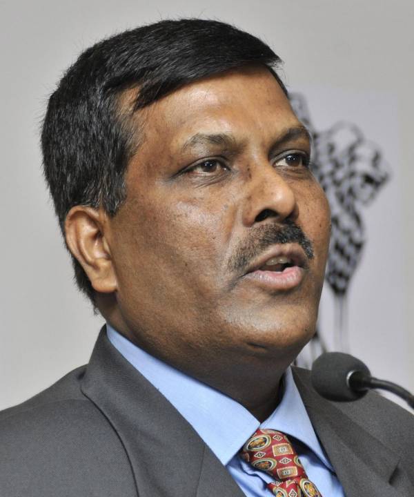 ஐஏஎஸ் அதிகாரி 