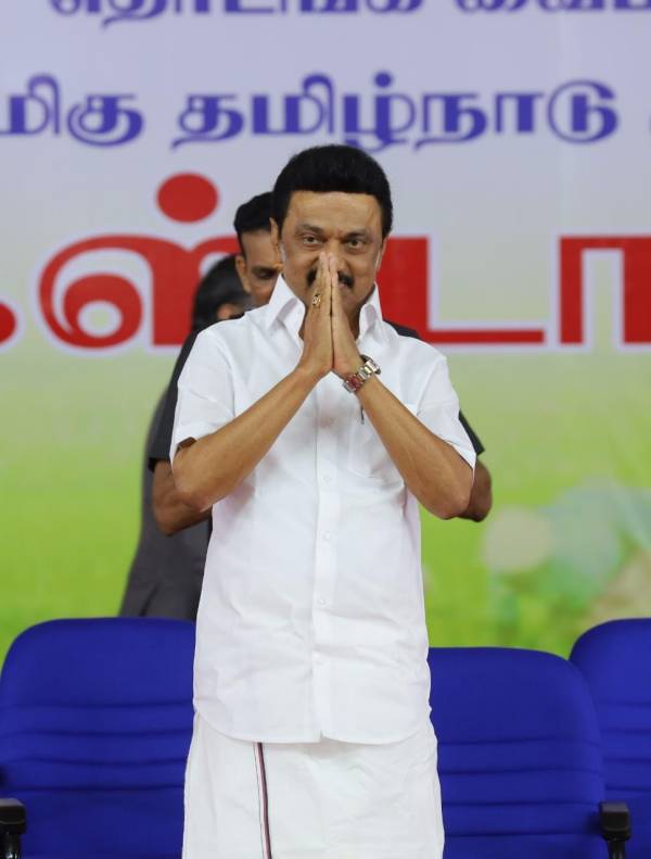 எவரெஸ்ட் கணேசன் எவரெஸ்ட் கணேசன்